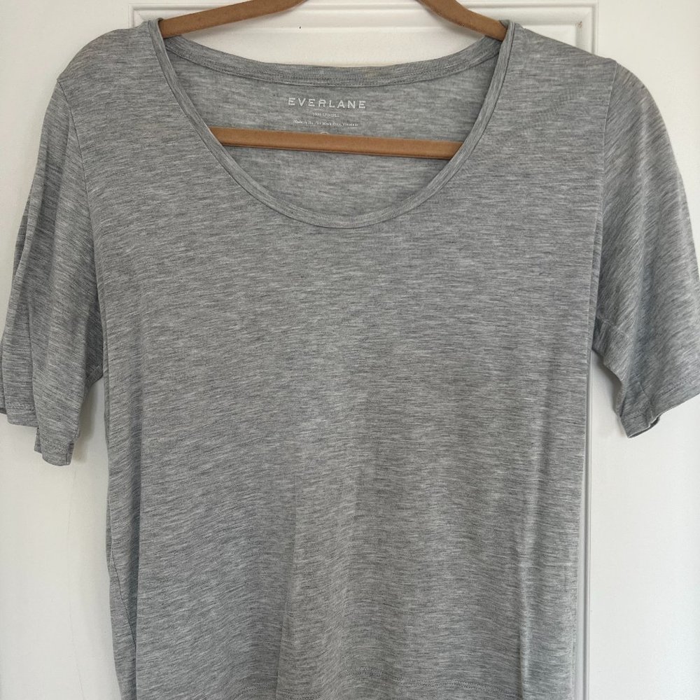 Everlane Grey T Shirt, Size S
